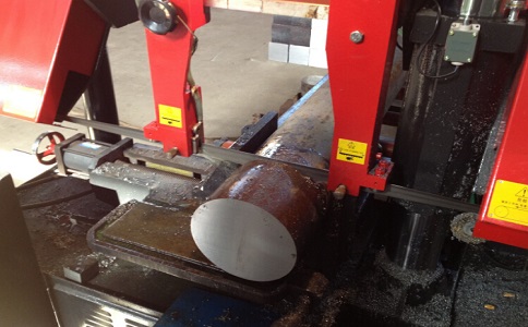 叠彩卧式带锯床加工时出现明显振荡如何排查？